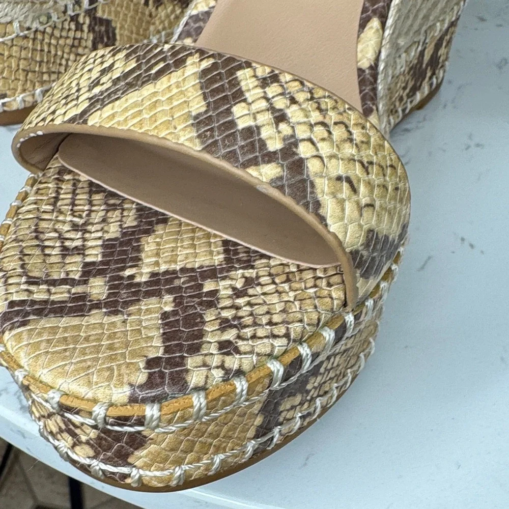 Lauren Ralph Lauren Hilarie Ankle Strap Espadrille Tan Snake Print Wedges - 10‎